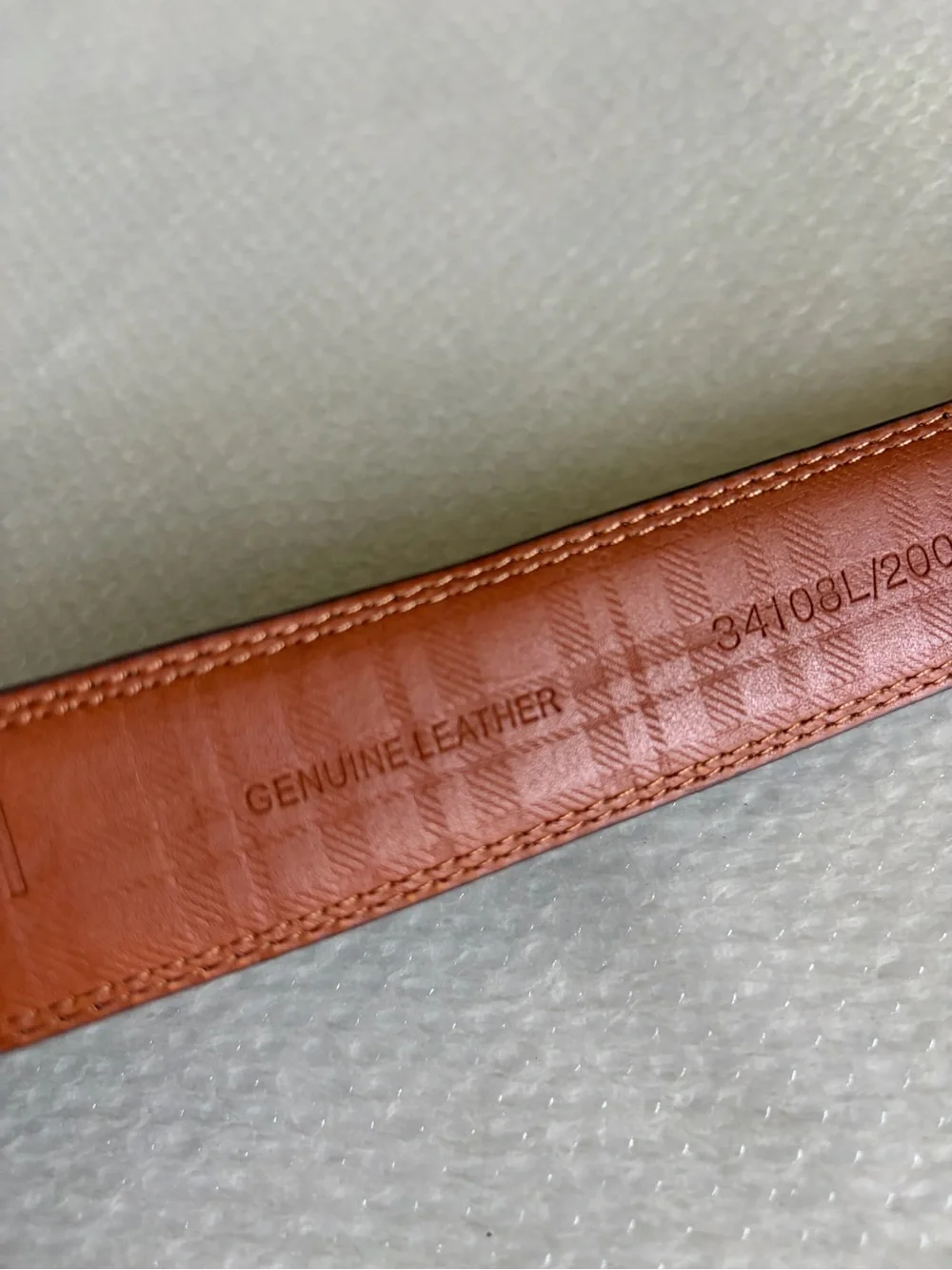 Boconi Two-Tone Leather Belt in Dark Brown with Tan Interior‎